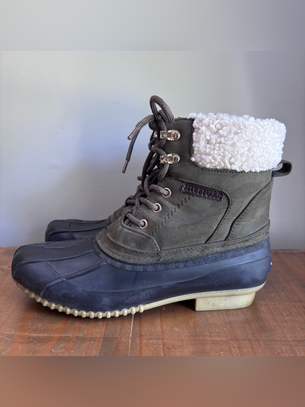 Tommy Hilfiger Rainah Duck Boots-Olive Green/Brown-Women's 9M-Faux Fur/Leather